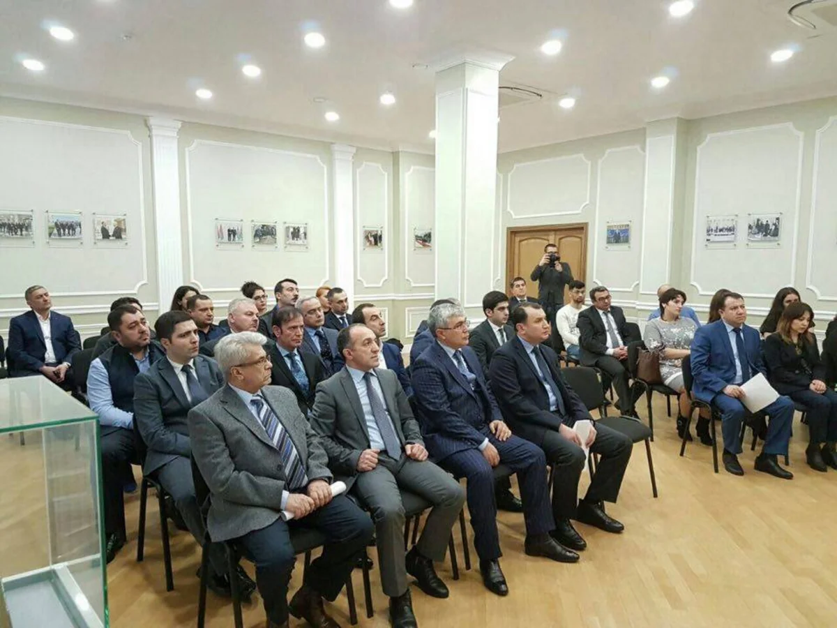 Посол Азербайджана в Беларуси встретился с представителями диаспоры