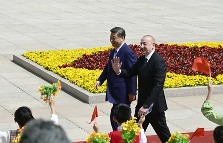 Azərbaycan Prezidenti İlham Əliyevin Pekində rəsmi qarşılanma mərasimi olub