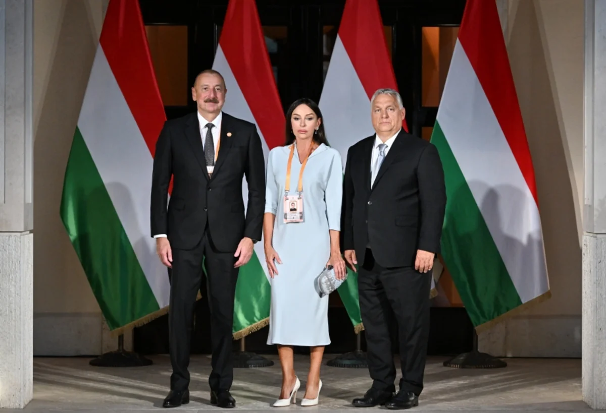 President Ilham Aliyev and First Lady Mehriban Aliyeva attend reception celebrating Hungarian national holiday in Budapest
