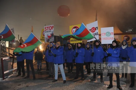 Акция на дороге Ханкенди-Лачын продолжается и в ночные часы