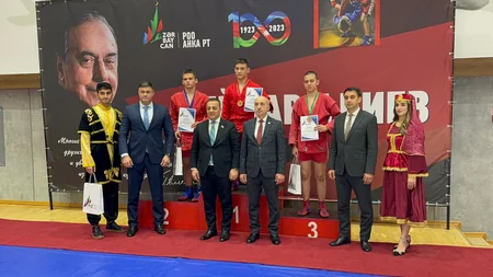 Heydər Əliyevin 100 illik yubileyi münasibətilə Kazanda sambo üzrə Ümum-Rusiya turniri keçirilib