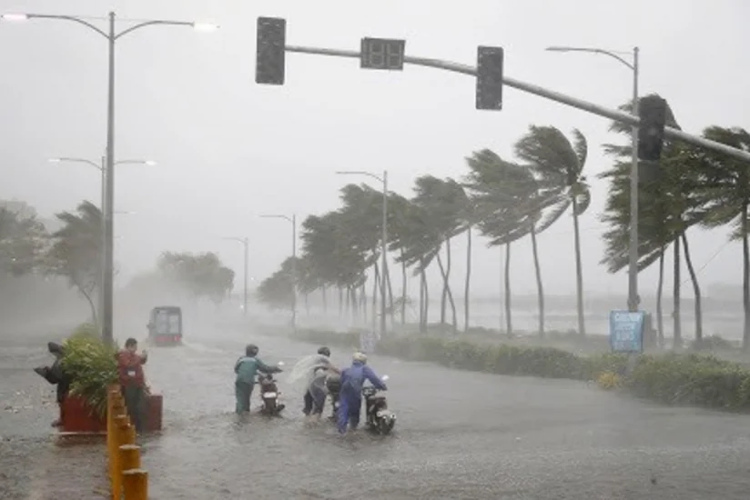 Typhoon Ambo kills 4 in the Philippines