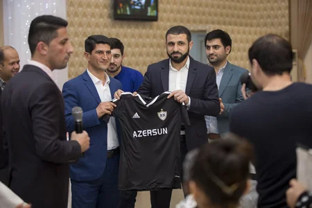 Azərbaycanda jurnalistlərin Ümumrespublika karnavalı təşkil olunub