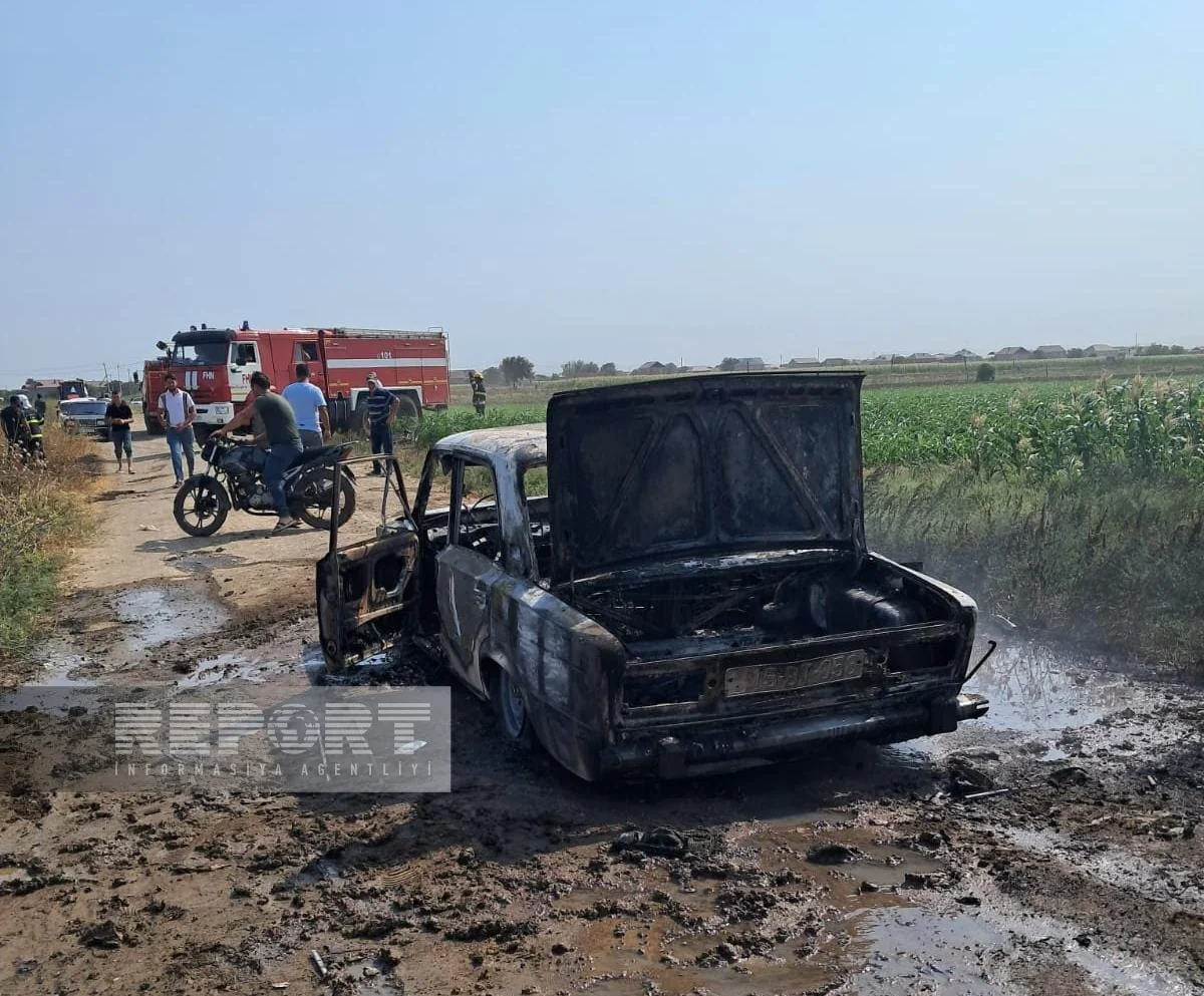 Cəlilabadda avtomobil yanaraq kül olub