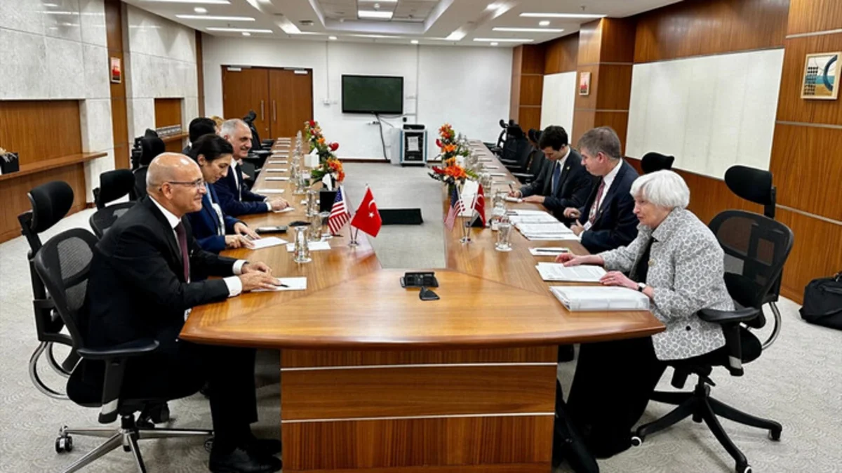 Turkish, US ministers mull issues of economic cooperation