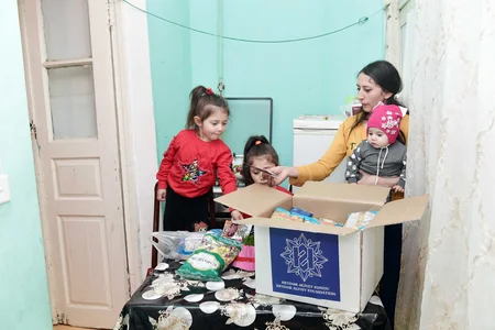 Heydər Əliyev Fondu ünvanlı sosial yardım alan ailələrə Novruz sovqatları paylayıb