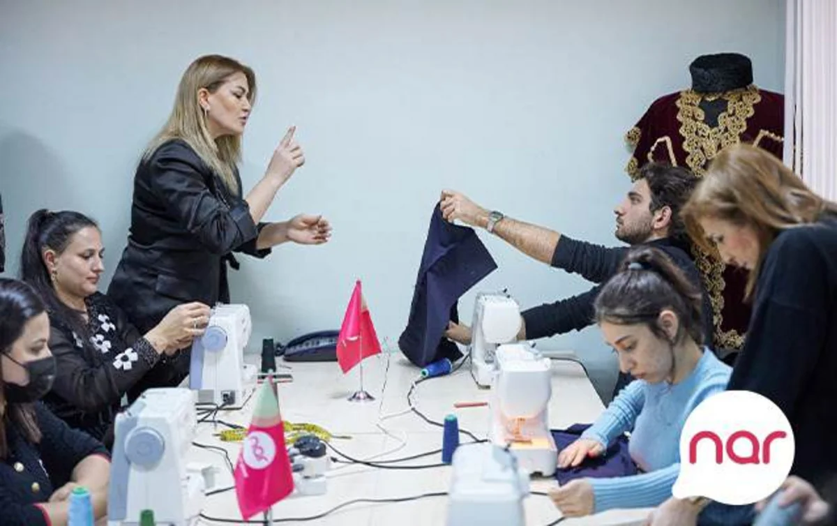 “Nar” nitq və eşitmə məhdudiyyətli şəxslər üçün peşə təliminə dəstək olub