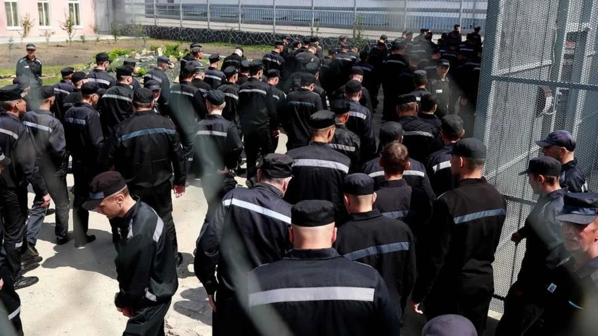 KİV: Rusiyada 25 il müddətinə həbs edilən qatil Ukraynada zərərsizləşdirilib, Moskva onu təltif edib