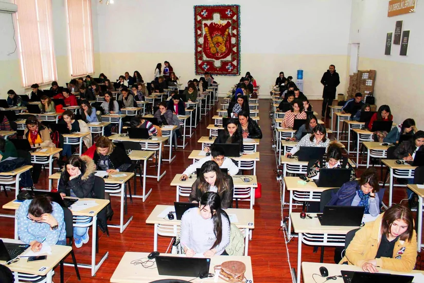 Müəllim olmaq istəyənlər üçün sonuncu elektron sınaq imtahanı keçiriləcək