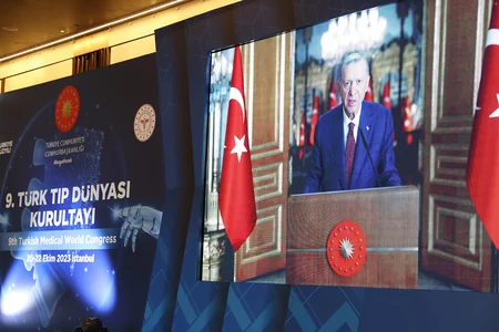 İstanbulda “IX Türk Tibb Dünyası Qurultayı” keçirilib, Azərbaycanı Teymur Musayev təmsil edib