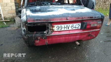 Lənkəranda avtomobil yanıb - FOTO