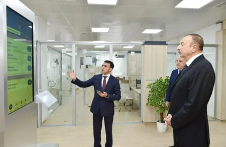 Prezident İlham Əliyev 1 saylı “ASAN Kommunal” Mərkəzinin açılışında iştirak edib