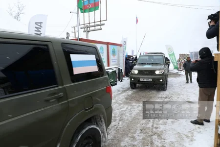 Xankəndi-Laçın yolunda sülhməramlıların daha 3 avtomobili maneəsiz keçib - VİDEO - YENİLƏNİB-3