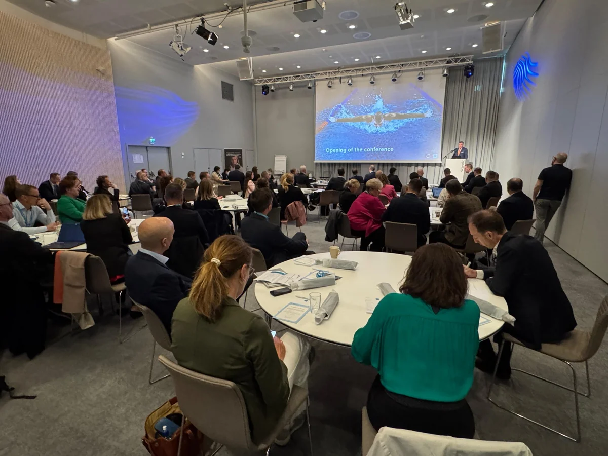 AMADA Avropa antidopinq konfransında əsas sessiyaya moderatorluq edib