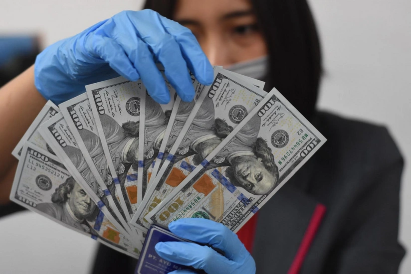 COVID-19 ilə mübarizə və əhaliyə dəstək üçün 13 trilyondan çox dollar xərclənib