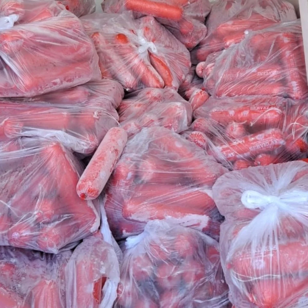 İstehlaka yararsız 3,9 ton kolbasa məhsulları məhv edilib