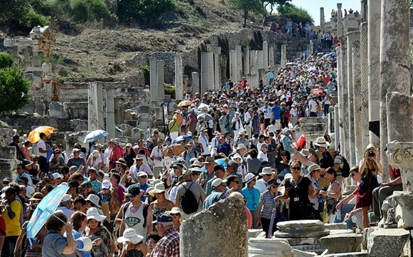 Azərbaycandan Türkiyəyə gedən turistlərin sayı 4% artıb