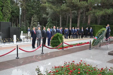 OTS ministers visit Alleys of Honor and Martyrs