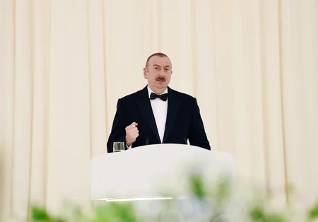 Solemn ceremony to mark Heydar Aliyev's birthday held in Baku - PHOTO