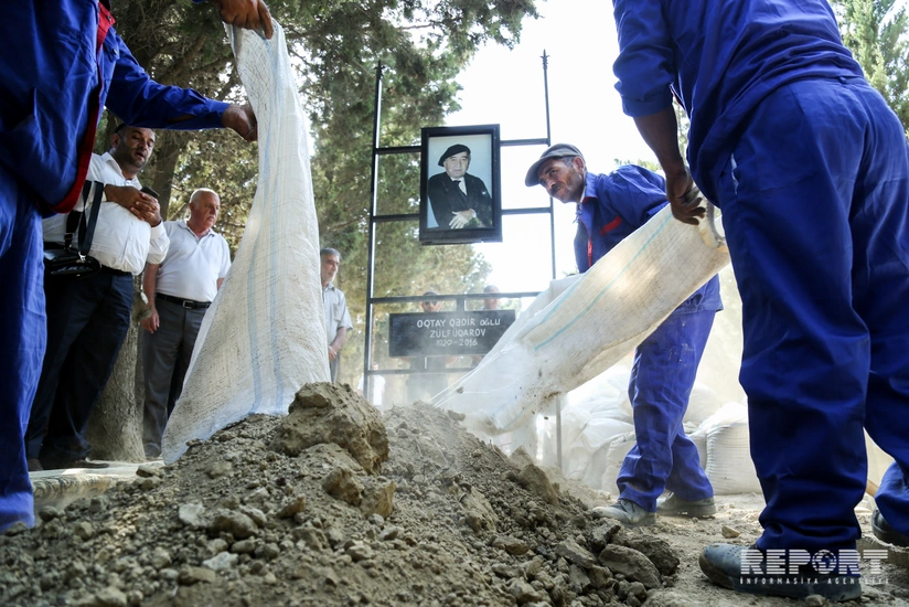 Bəstəkar Oqtay Zülfüqarov ikinci Fəxri Xiyabanda dəfn olunub