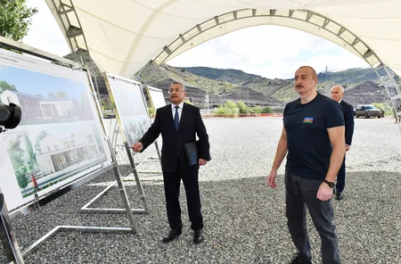 Laçın rayonunun Güləbird kəndinin təməli qoyulub