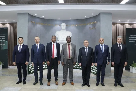 Keniya Baş prokurorunun Azərbaycana səfəri başa çatıb