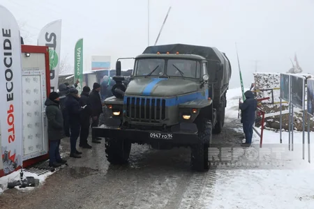 По дороге Ханкенди - Лачын беспрепятственно проехали 62 автомобиля российских миротворцев