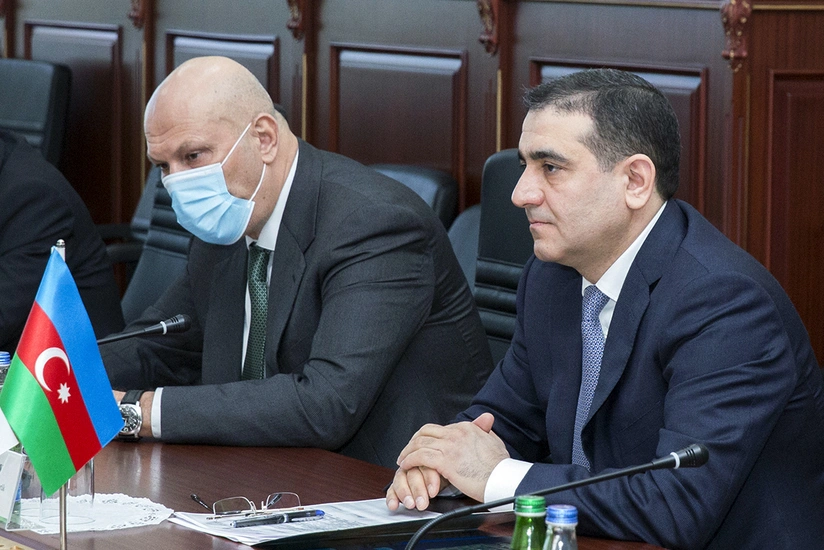 Azerbaijan, Russia discuss increasing throughput at customs posts