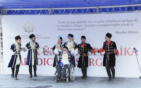 Leyla Əliyeva X Ümumrespublika Yaradıcılıq Sərgi-Yarmarkasının açılışında iştirak edib