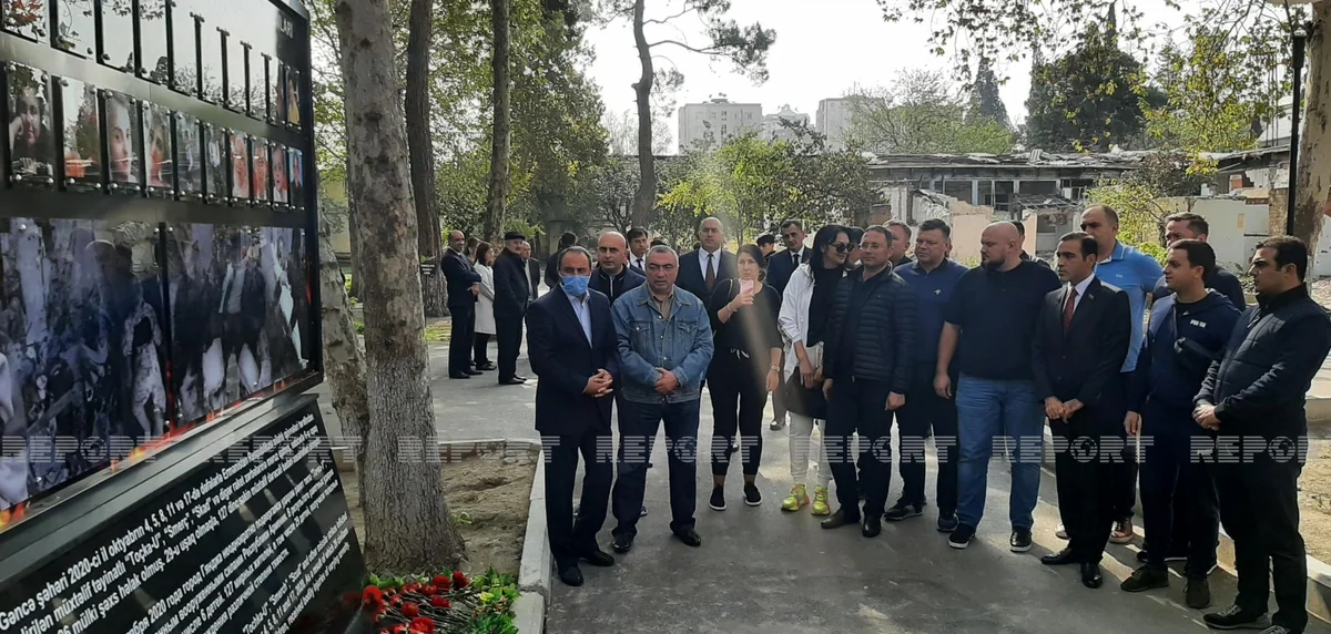 Ukrainian MPs visit areas destroyed by Armenian missiles in Ganja
