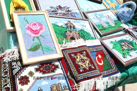 Bakıda tullantılardan hazırlanmış əşyaların satış-sərgi yarmarkası keçirilir