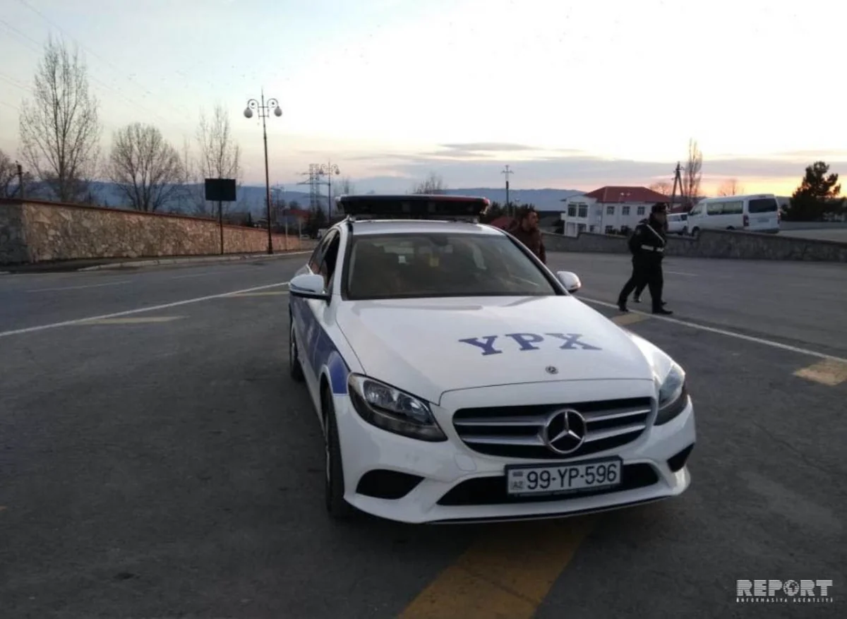 В Гедабеке в результате ДТП пострадали 8 человек