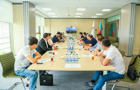 Bakı Limanı Özbəkistanın quru limanları ilə ticarət imkanlarını genişləndirir