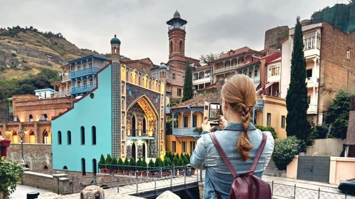 Gürcüstan bu il turizmdən 4,5 milyard dollar əldə edəcək