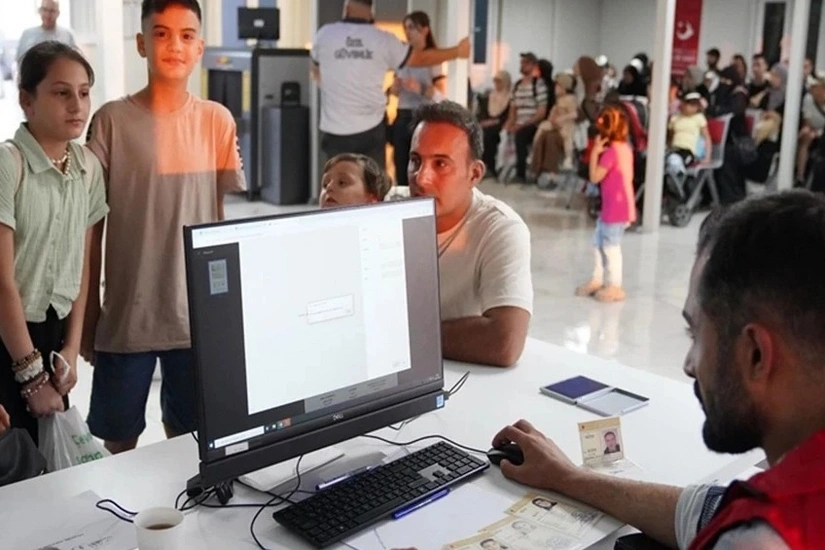 Türkiyədən ölkəsinə qayıdan suriyalıların sayı 411 min 649 nəfərə çatıb