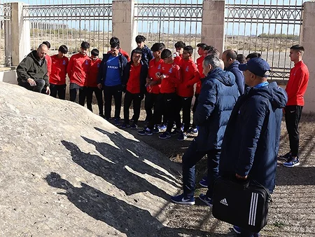 AFFA-nın təşəbbüsü ilə Azərbaycan yığması üçün Qobustan Milli Tarixi-Bədii Qoruğuna ekskursiya təşkil olunub