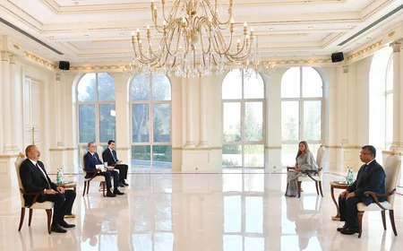 President Ilham Aliyev receives credentials of incoming Bangladeshi ambassador