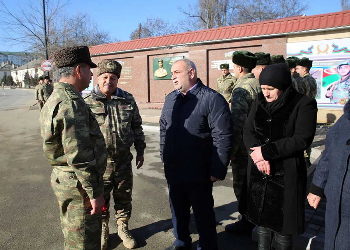 Müdafiə naziri “Açıq qapı” günündə Qusar rayonunda olub