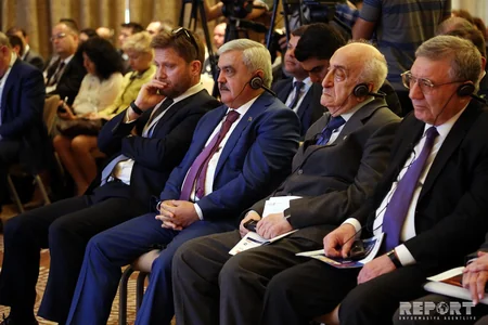 ​Bakıda beynəlxalq neft-qaz konfransı başlayıb