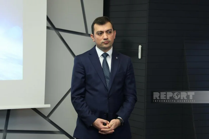 Azersky способен ежедневно проводить съемку до 6 млн кв км