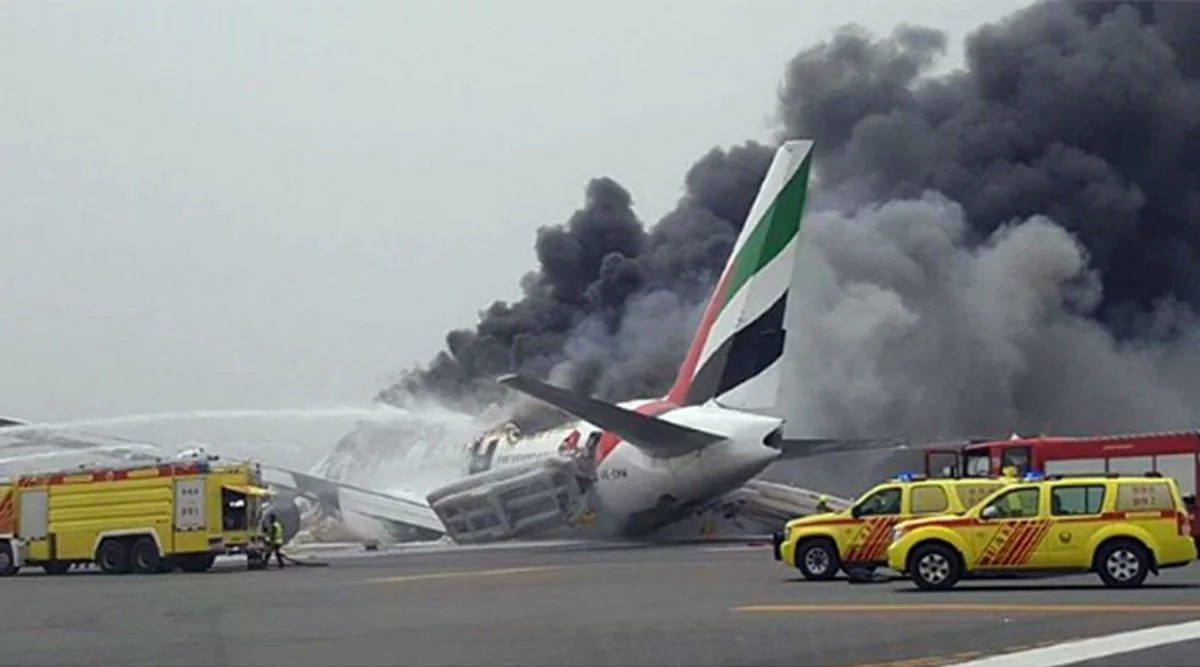 Dubai airport closed after plane crash landing - VIDEO - UPDATED