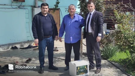 “Rabitəbank” Ramazan bayramı ərəfəsində şəhid ailələrini ziyarət edib