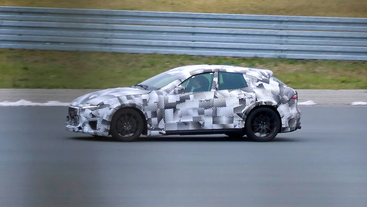 Ferrari выпустит новый кроссовер