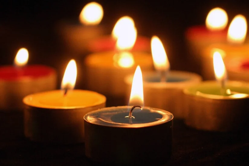 France declares three days of national mourning