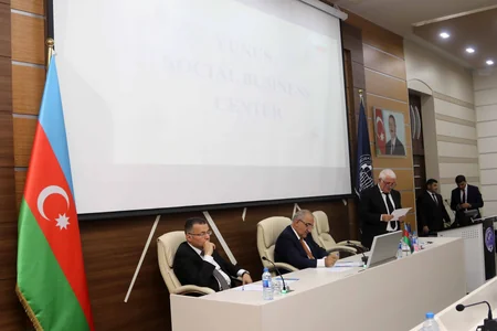 UNEC-də sosial biznes konsepsiyası müzakirə olunub