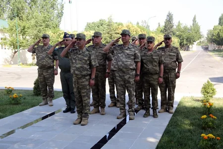 Под руководством Закира Гасанова состоялось совещание в полевых условиях