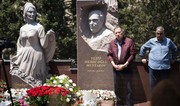Xalq artisti Amaliya Pənahovanın məzarı ziyarət olunub