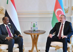 Sudanın Suveren Keçid Şurasının Sədri İlham Əliyevi təbrik edib