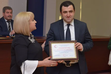 Azərikimyanın keçirdiyi Mərhəmətli olmağa tələsin adlı xeyriyyə aksiyasına yekun vurulub