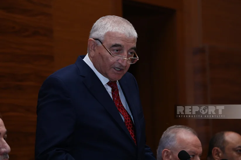 Məzahir Pənahov DSK sədrlərinə xəbərdarlıq edib: Özünüzdə məsuliyyət hiss edin